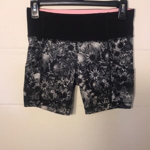 Lululemon right shorts
